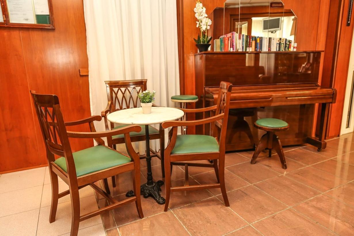 Albergo Athena Rome Bagian luar foto