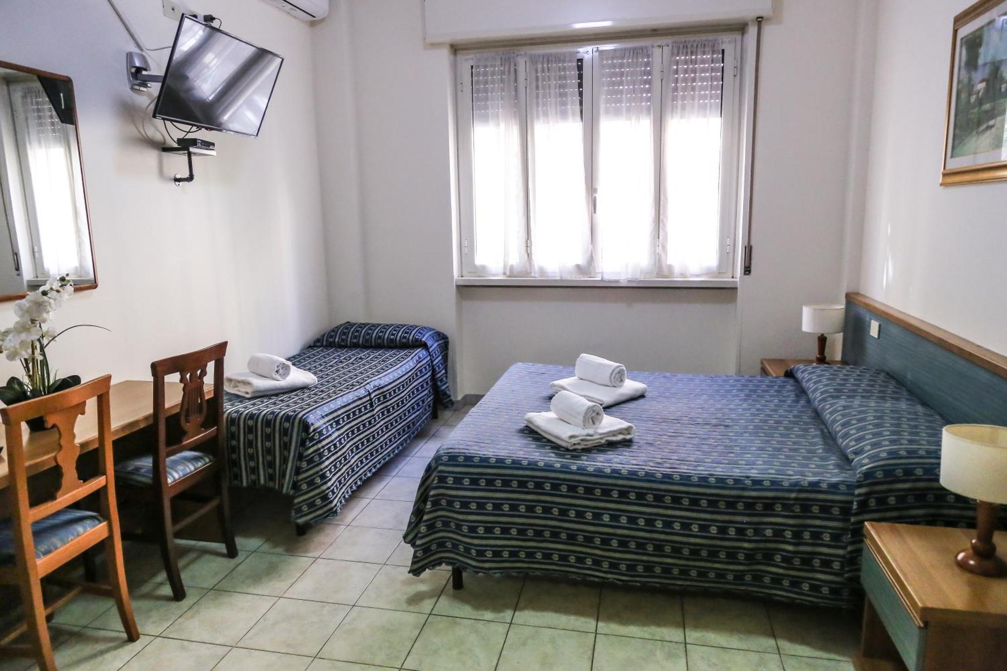 Albergo Athena Rome Bagian luar foto