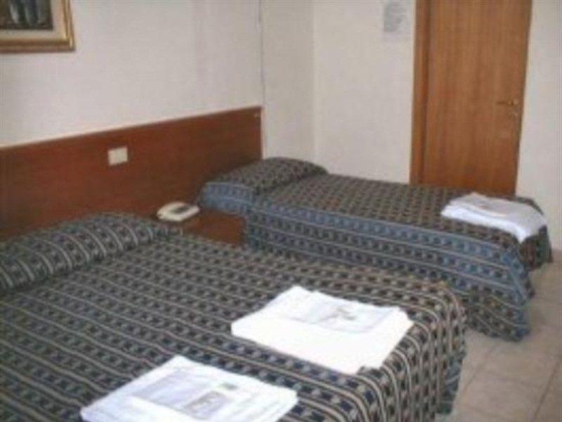 Albergo Athena Rome Ruang foto