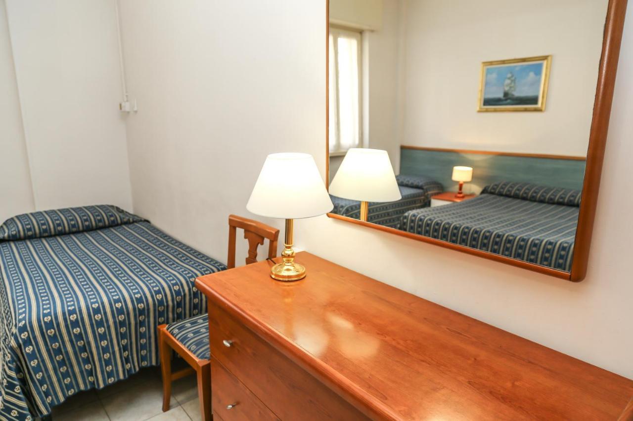 Albergo Athena Rome Bagian luar foto